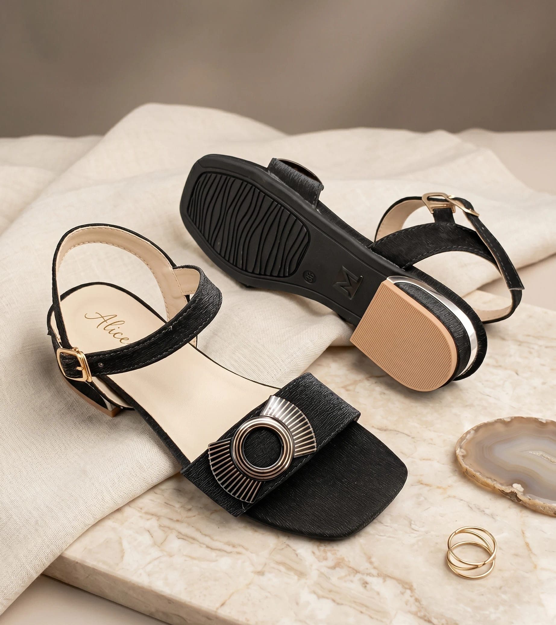 Zarminay Black Sandal